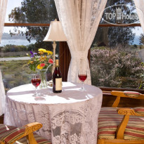 Headlands Inn Bed & Breakfast Bessie Strauss Suite