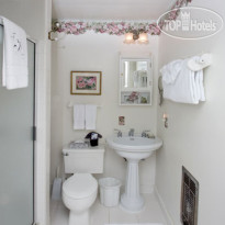 Headlands Inn Bed & Breakfast Annie’s Room