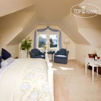 Headlands Inn Bed & Breakfast John Barry Room