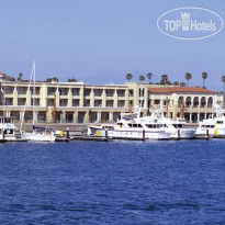 Balboa Bay Resort 