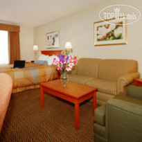 Best Western Plus Airport Inn and Suites 