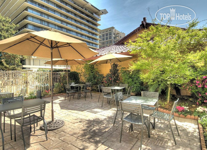 Новые добавленные фото туристов Vagabond Inn Executive Sacramento (Old Town) 2*