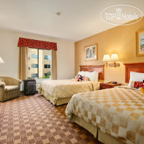 Cortona Inn & Suites Anaheim Resort 