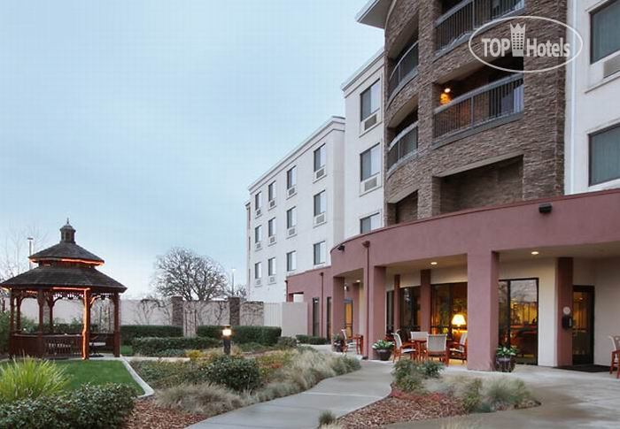 Фотографии отеля  Courtyard Roseville Galleria Mall/Creekside Ridge Drive 3*