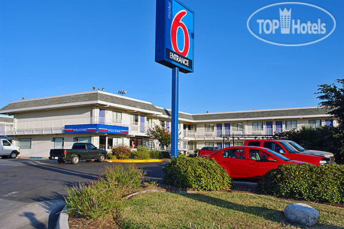 Фото Motel 6 San Antonio - Ft Sam Houston