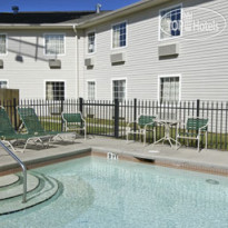 Travelodge Inn and Suites Pensacola 