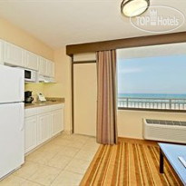 Lexington Inn & Suites - Daytona Beach 