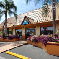 Days Inn Tampa / West of Busch Gardens 2*