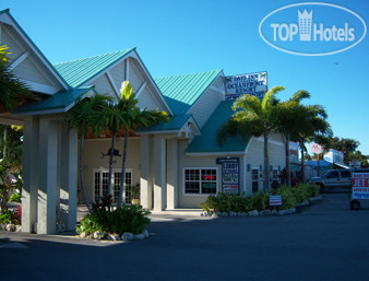 Фотографии отеля  Days Inn and Suites Key Islamorada 2*