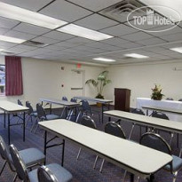 Howard Johnson Express Inn Suites - South Tampa / Airport 