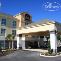 Best Western Plus Chain of Lakes Inn & Suites 