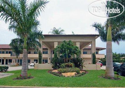 Фотографии отеля  Quality Inn Vero Beach 2*