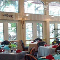 Radisson Resort at the Port 