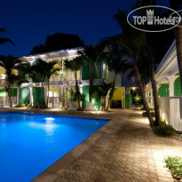 Almond Tree Inn 