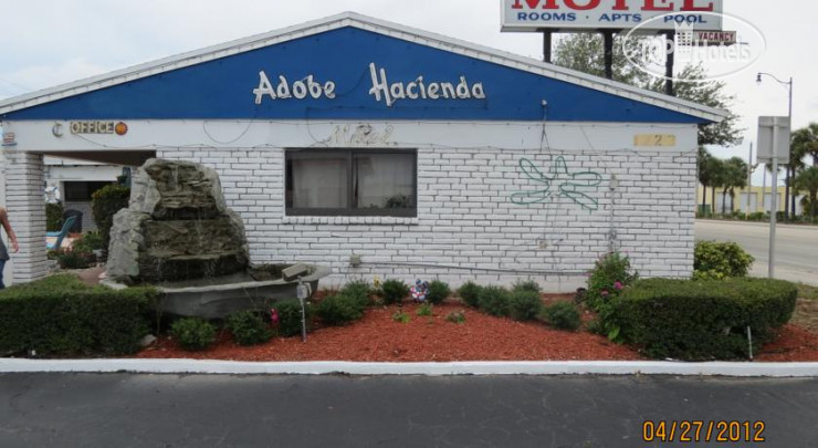 Фотографии отеля  Adobe Hacienda Motel 