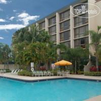 Ramada West Palm Beach Airport 3*