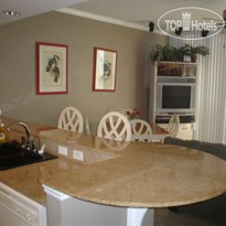 ResortQuest Rentals at Waters Edge Condominiums 