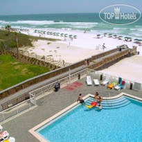 ResortQuest Rentals at Waters Edge Condominiums 