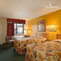 Howard Johnson Inn and Suites Jacksonville 