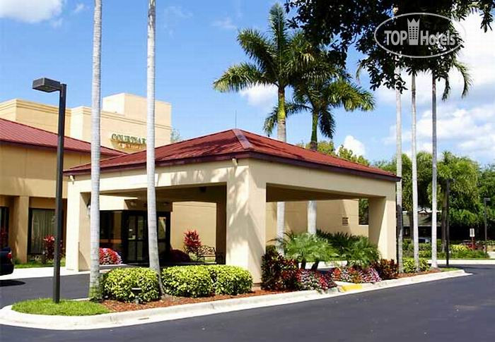 Фотографии отеля  Courtyard Boca Raton 3*