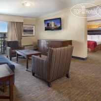 DoubleTree by Hilton Tampa Airport-Westshore 