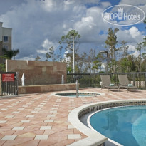 Hilton Garden Inn Fort Myers Airport FGCU 