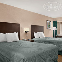 Ramada Inn and Suites Clearwater 