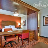 Hampton Inn & Suites Scottsdale/Riverwalk Suite