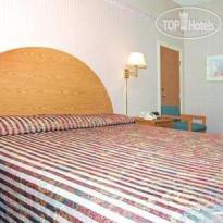 Econo Lodge Lucky Lane 