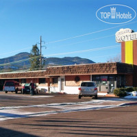 Highlander Motel 3*