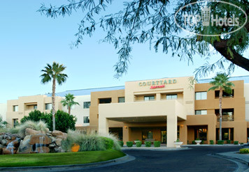 Фотографии отеля  Courtyard by Marriott Scottsdale North 3*