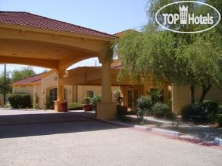 Фотографии отеля  La Quinta Inn & Suites Phoenix Scottsdale 2*