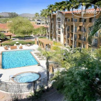 Courtyard by Marriott Phoenix Camelback 