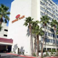 Crowne Plaza Phoenix Airport 