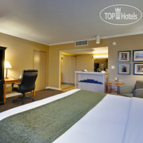 Best Western Plus Royal Sun Inn & Suites 