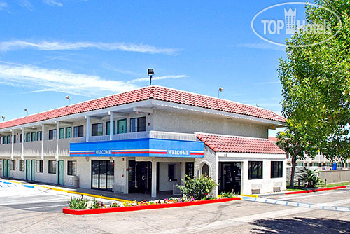 Фотографии отеля  Motel 6 Kingman East 2*