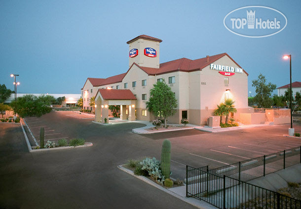 Фотографии отеля  Baymont Inn & Suites Tucson Airport  3*