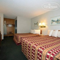 Econo Lodge Near Clackamas Town Center 