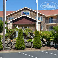 Best Western Plus Landmark Inn 