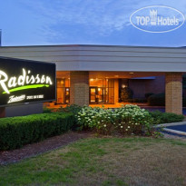 Radisson Hotel Milwaukee North Shore 