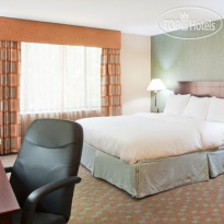 Radisson Hotel Milwaukee North Shore