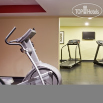 Radisson Hotel Milwaukee North Shore