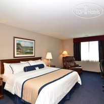 Best Western Plus Midway Hotel & Suites-Brookfield 