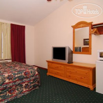 Econo Lodge Inn & Suites Eau Claire 