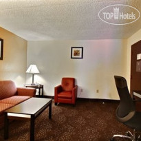 Quality Suites Milwaukee Airport 