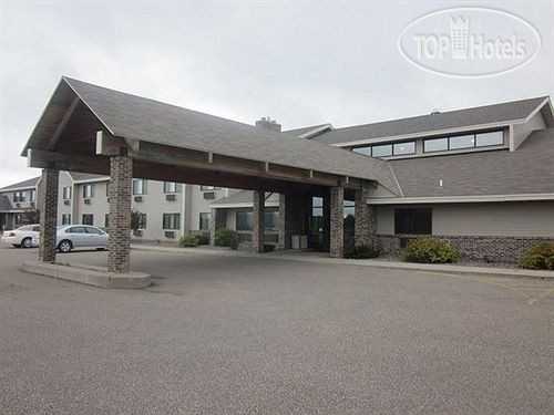 Фотографии отеля  FairBridge Inn & Suites Thorp 2*