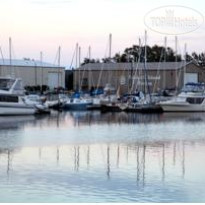 Barkers Island Inn Resort & Conference Center 