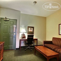 Comfort Suites Milwaukee Airport 