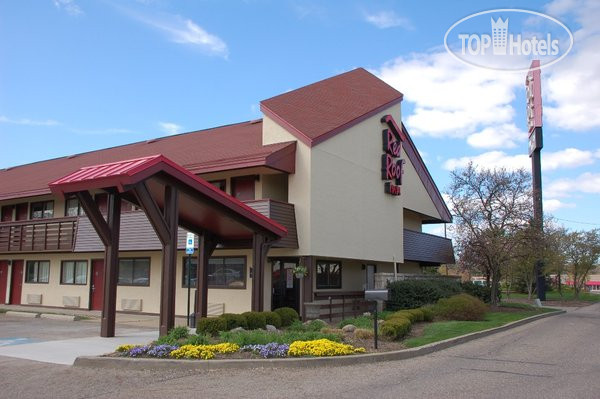 Фото Red Roof Inn Canton