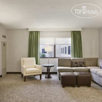 Hilton Auburn Hills Suites 